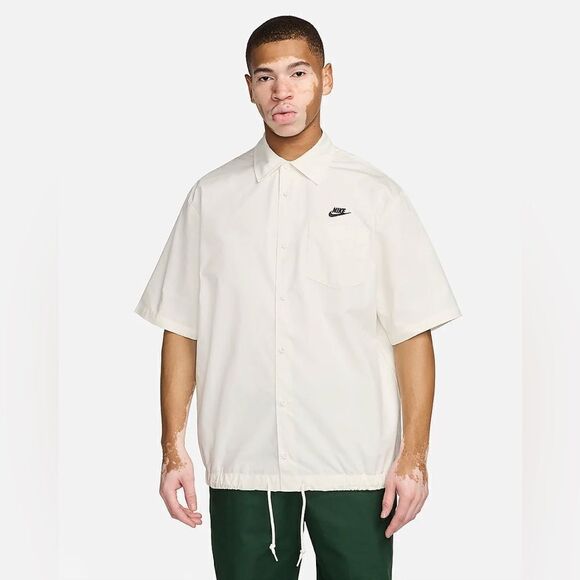 Nike Club Oxford Short-Sleeve Button-Up Shirt White Loose Fit - Picture 1 of 11